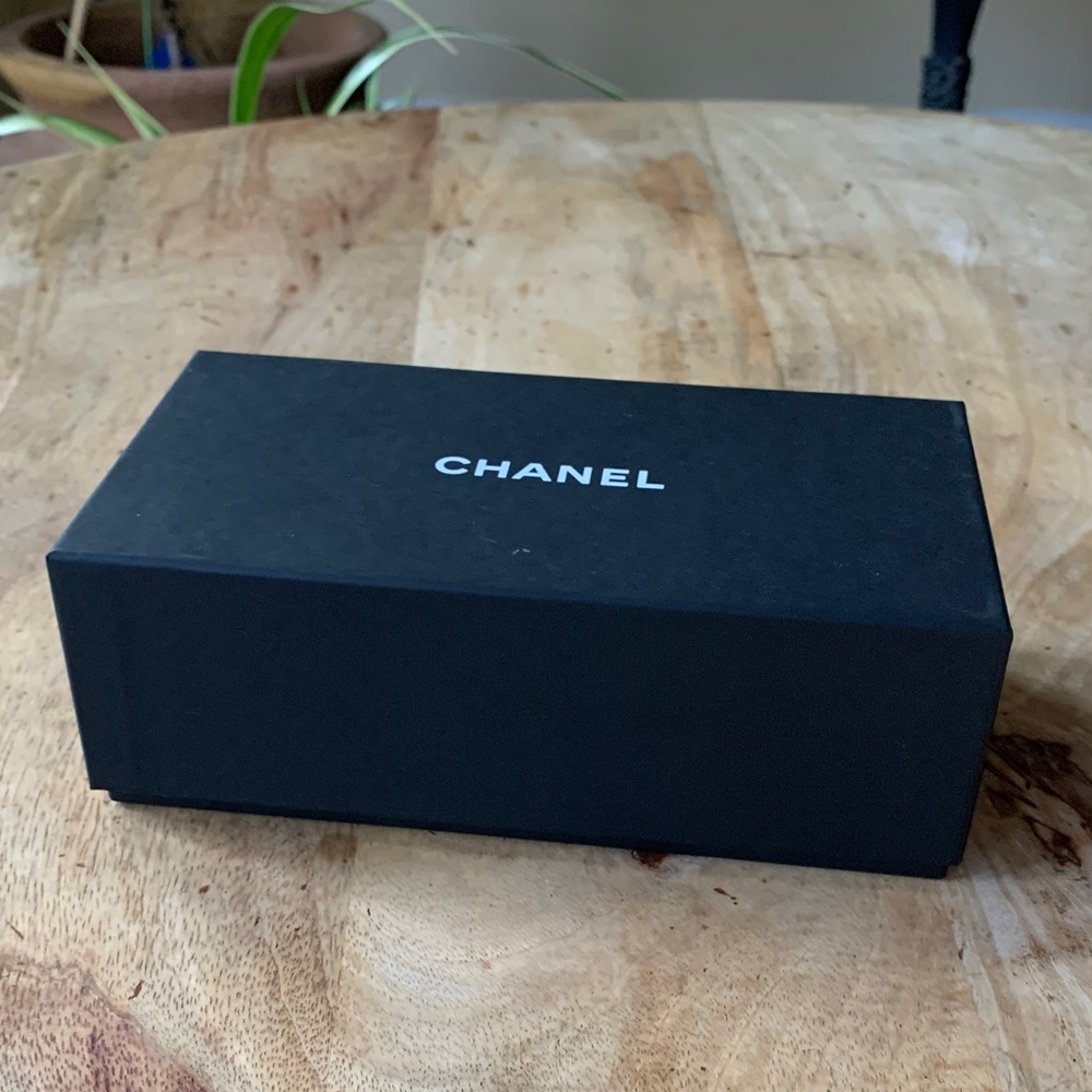 CHANEL Black Rectangular Sunglasses Box - image 2